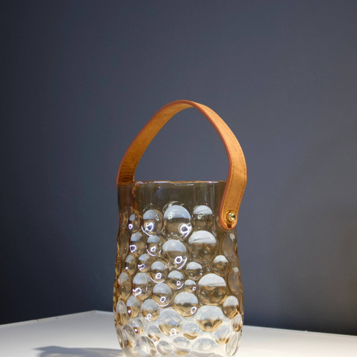 Ваза с ручкой