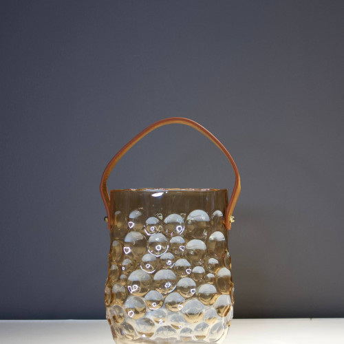 Ваза с ручкой